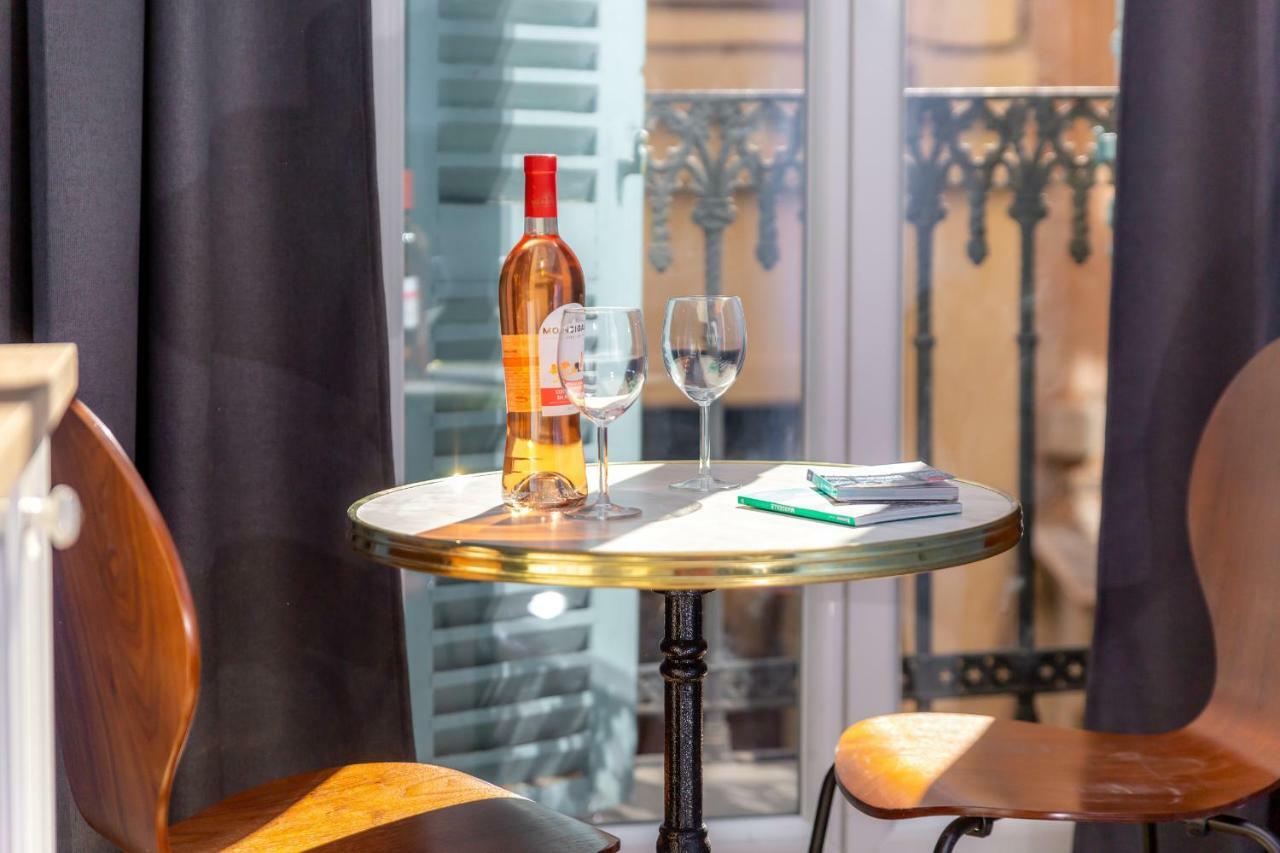 Les Appartements Chics Du Vieux-Port Марсилия Екстериор снимка
